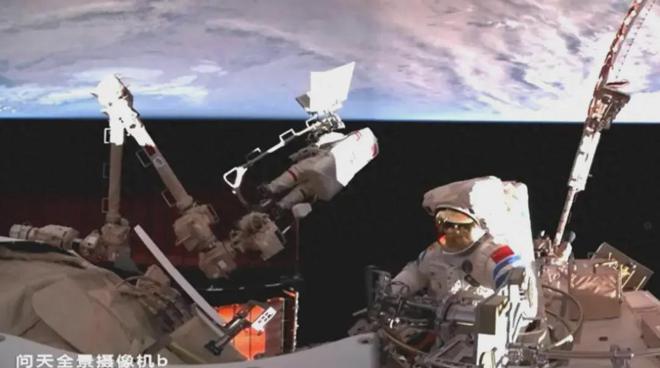 中國隱藏實力？美媒：神十九乘組首次出艙9小時6分領(lǐng)先NASA